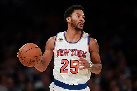 Latvialaislaituri ja kesähankinta loistivat – New York Knicksille viides peräkkäinen kotivoitto