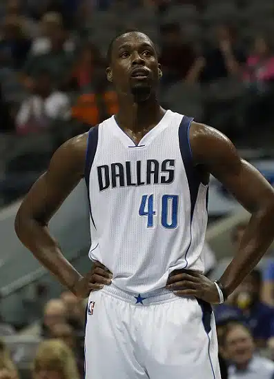 Harrison Barnes piti Dallas Mavericksin playoff-toiveita elossa