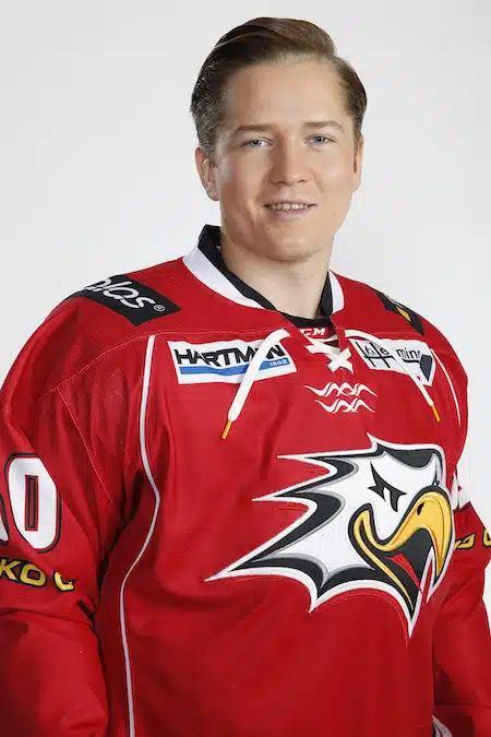 Sport-hyökkääjä Joonas Komulainen joutuu päättämään uransa vain 28-vuotiaana