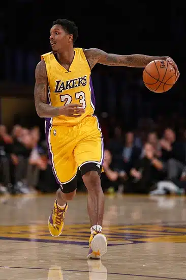 Lakers yllätti – puhtaan pelin joukkueille tappioita NBA:ssa