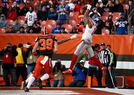 New York Giants ja Miami Dolphins venyttivät voittoputkiaan
