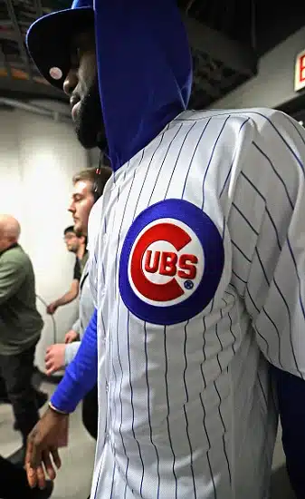 ”Chicago Cubsin” LeBron Jamesilla synkkää – NBA-mestarille kolmas peräkkäinen tappio