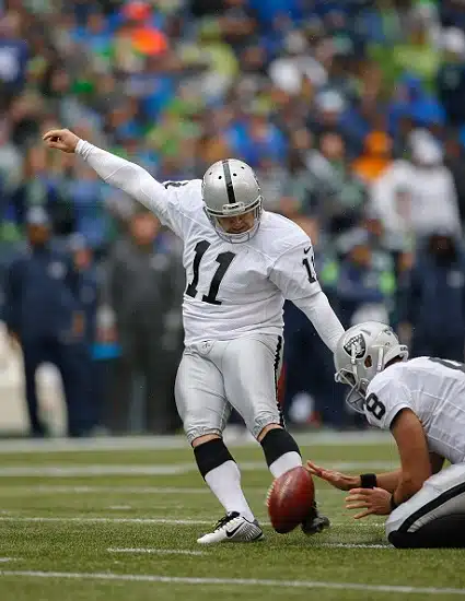Oakland Raiders palaa pudotuspeleihin 14 vuoden tauon jälkeen