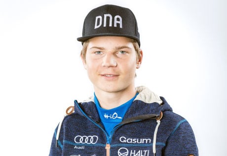 Santeri Kiiveri neljäs pujottelun maailmancupin kokonaispisteissä Santeri Kiiveri neljäs pujottelun maailmancupin kokonaispisteissä