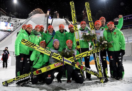 Saksalle MM-kultaa, Suomi jäi ensimmäiselle kierrokselle