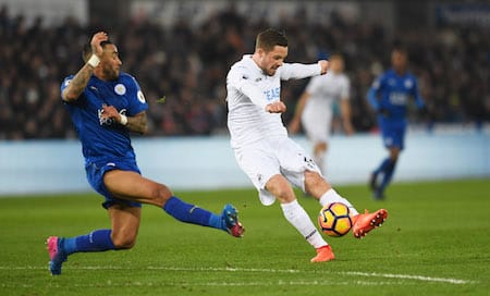 Islanti-huumaa: nimi Gudjohnsen palaamassa Valioliigaan Islanti-huumaa: nimi Gudjohnsen palaamassa Valioliigaan