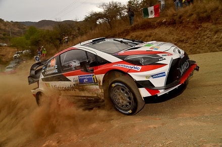 Hyundai koki katastrofin Espanjan MM-rallissa – Hänninen nousi jo neljänneksi (ek12)