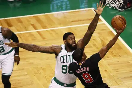 Oma koira puri – NBA:n Itäisen konferenssin kärkijoukkue tukalassa tilanteessa