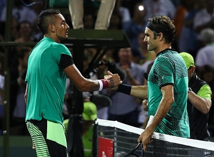 Federer venyi voittoon – kohtaa Nadalin finaalissa