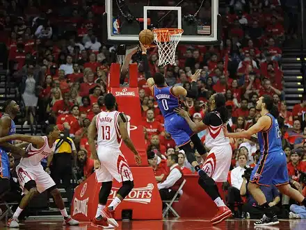 Westbrookin hurjastelu ei auttanut – Rockets löi Thunderin toistamiseen