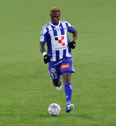 HJK:n saatava maalivire takaisin, KuPSilla kinkkinen vierailu