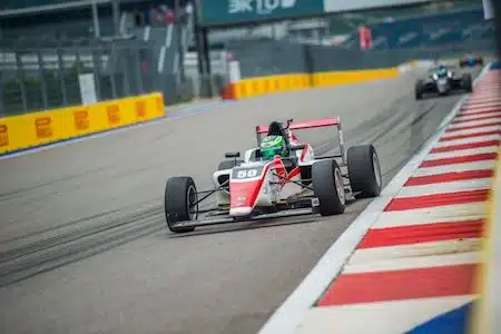 Suomalaiskuskilla vaikea alku F4-kauteen – ”Vähän meni vihkoon”
