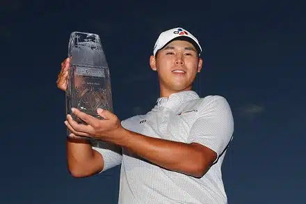 Etelä-Korean nuorukainen juhli The Players Championshipissa