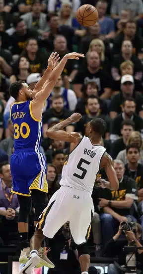 Megatähdelle megasopimus NBA:han: yli 200 miljoonaa dollaria!