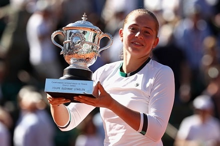 Ostapenkolta valtava loikka maailmanlistalla, Nadal nousi kakkoseksi