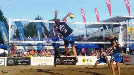 Beach volleyssa vilkas suomalaisviikko – miehet taistelevat EM-paikasta