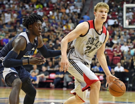 Lauri Markkasella läjä NBA-haasteita: sairausloma, penkkirooli, alakastin joukkue