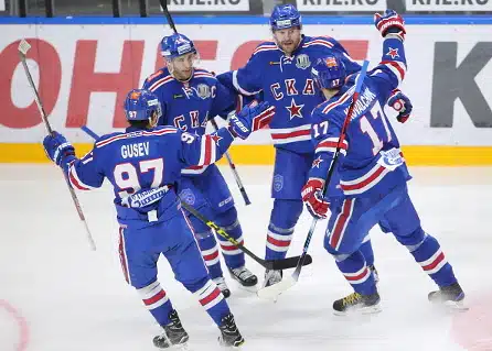 KHL: SKA Pietari tasoitti ottelusarjan KHL: SKA Pietari tasoitti ottelusarjan