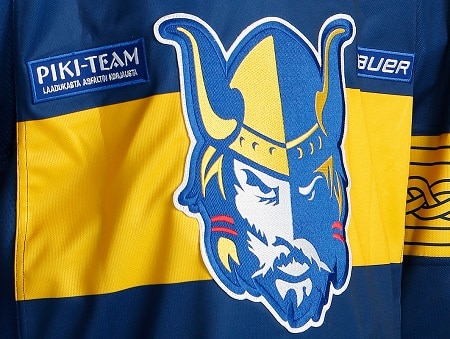 Nuorempi Karalahti maalasi HIFK:ta vastaan - IFK-tähdelle illan toinen osuma Nuorempi Karalahti maalasi HIFK:ta vastaan – IFK-tähdelle illan toinen osuma