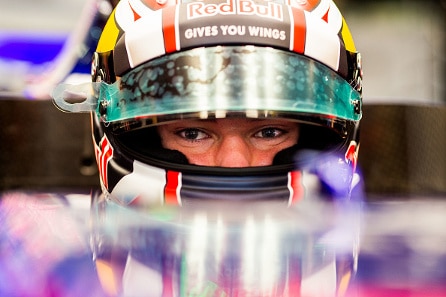 F1-suupaltti Helmut Marko kertoi debytantille ”äärimmäisen varman tiedon” F1-suupaltti Helmut Marko kertoi debytantille ”äärimmäisen varman tiedon”