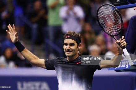 Tennislegenda Federer takoi historiaa