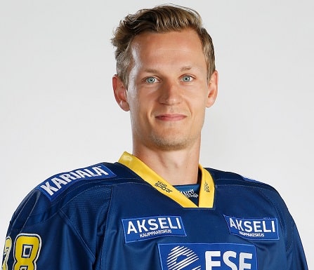 Jukureiden  hyökkääjä loppukaudeksi IFK:hon