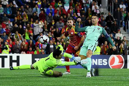 Vihdoinkin! Ronaldo palaa Portugalin maajoukkueeseen
