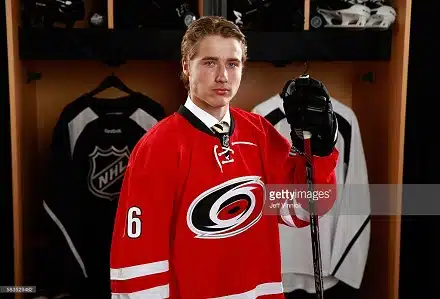 Janne Kuokkanen hurjasteli Carolinan murskavoitossa Janne Kuokkanen hurjasteli Carolinan murskavoitossa