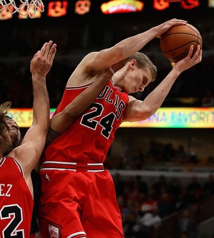 Lauri Markkasen kolmoset eivät osuneet – Chicago Bulls romahti tauon jälkeen