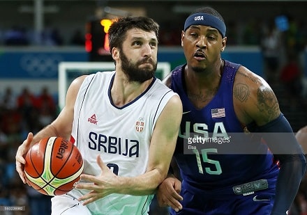 Euroopan supertähdellä synkkä alku NBA-uralle – loukkaantui toisessa ottelussa