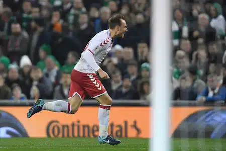 Tanska murskavoitolla MM-kisoihin! – Tottenham-tähdelle hattutemppu