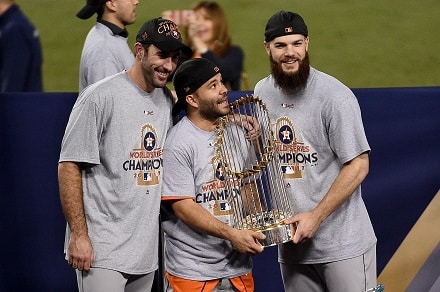 ”Houston, tulemme kotiin mestareina!” – Astros juhlii seuran historian ensimmäistä World Series -titteliä
