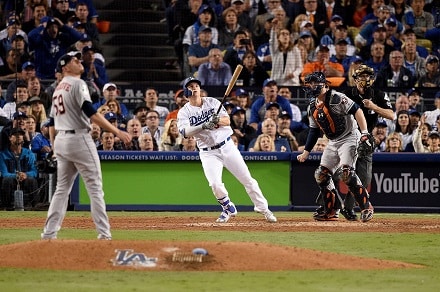 World Series ratkeaa vasta seitsemännessä ottelussa