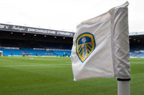 Jalkapallolupaus Aapo Halme loisti jälleen Englannissa Jalkapallolupaus Aapo Halme loisti jälleen Englannissa