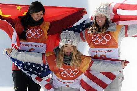 USA otti kultaa naisten halfpipessa