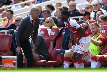 Arsene Wengeriä viedään huhuissa Japanin maajoukkueen päävalmentajaksi