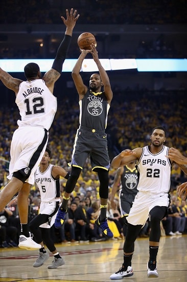 NBA-mestari paineli voittoon jälkimmäisellä puoliskolla