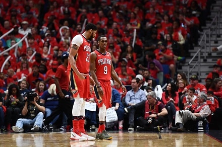 Anthony Davis ja Rajon Rondo loistivat – Pelicans antoi kylmää kyytiä NBA-mestarille