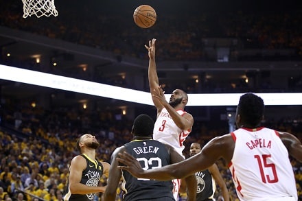 Houston Rockets katkaisi NBA-mestarin ennätysputken jännitysnäytelmässä