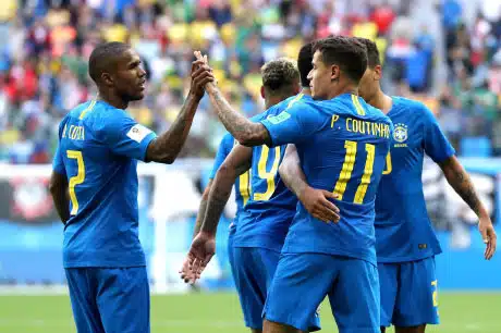 Meksiko piinaa Brasiliaa