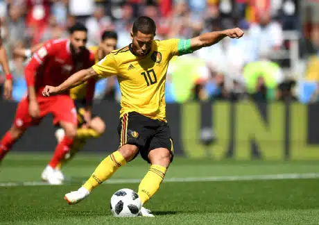 Belgialla ja Tunisialla salama-alku: Hazard upotti pilkun sisään – Lukaku lisäsi johtoa ja Tunisia kavensi