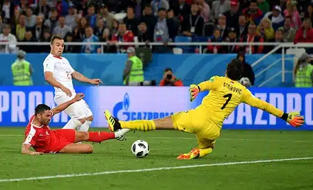 Sveitsin tähtihyökkääjä: ”Me olimme ilman muuta parempi joukkue, mutta Ronaldo ratkaisi”