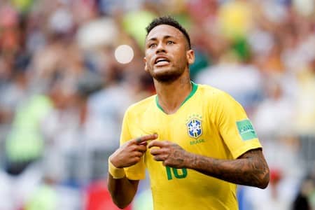 Brasilian päävalmentaja antoi arvion Neymarin sijoituksesta maailman parhaiden pelaajien listalla Brasilian päävalmentaja antoi arvion Neymarin sijoituksesta maailman parhaiden pelaajien listalla