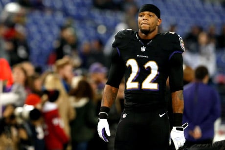 NFL-pelaajalle pitkä pelikielto pahoinpitelystä