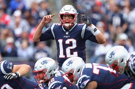 41-vuotias Tom Brady aloitti kauden kolmella touchdown-syötöllä
