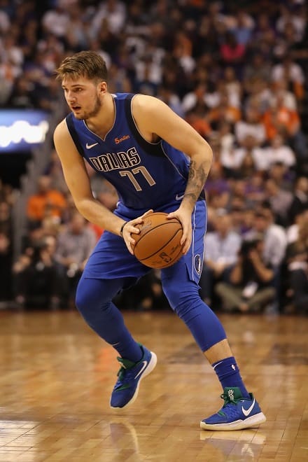 Luka Doncic loisti – Dallas Mavericksille jälleen hieno päänahka