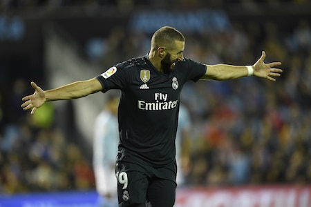 Benzema uhrautuu Real Madridin puolesta - pelaa sormi murtuneena Benzema uhrautuu Real Madridin puolesta – pelaa sormi murtuneena