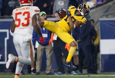 Kuusi syötettyä touchdownia ei riittänyt voittoon – NFL:n kärkikamppailusta huikea 105 pisteen jännitysnäytelmä