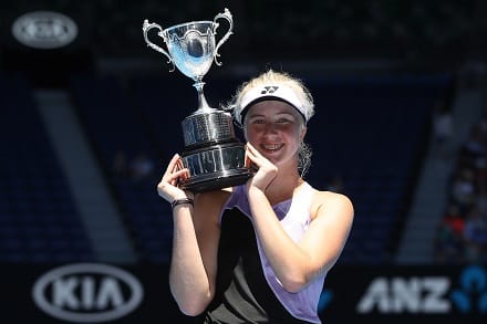 ”Hän on innostava esimerkki” – Caroline Wozniacki saamassa seuraajan 16-vuotiaasta tanskalaismestarista