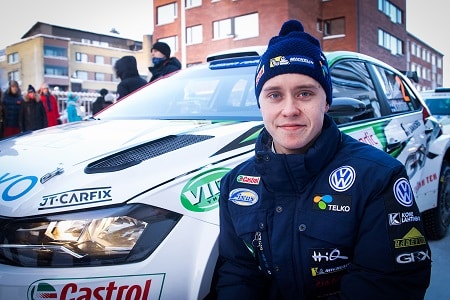 Tasoissa ollaan! Ylivoimainen Emil Lindholm ylsi isänsä mainetekoon Tunturirallissa